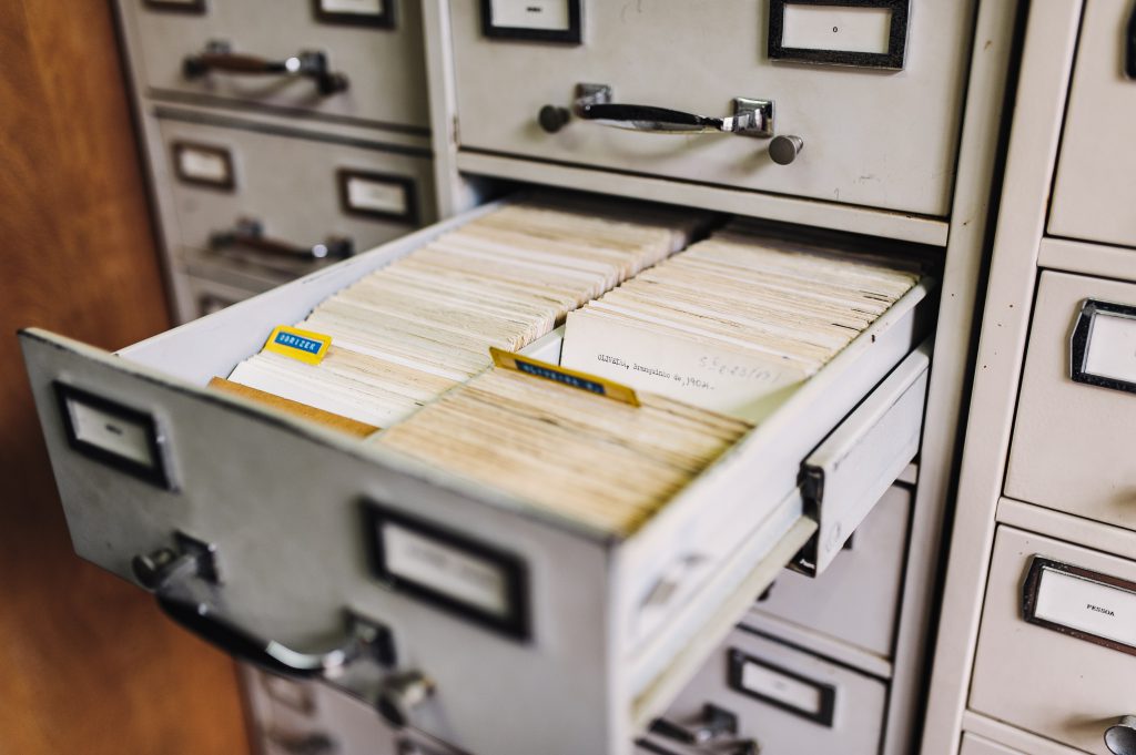 Filing cabinet before having a SharePoint EDRMs